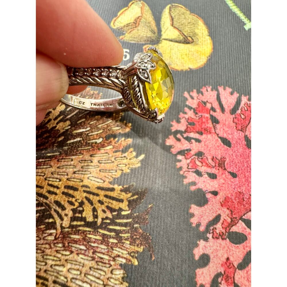 Judith Ripka Sterling Silver Yellow Gemstone Cocktail Ring Size 7 to Size 8 - Picture 8 of 10